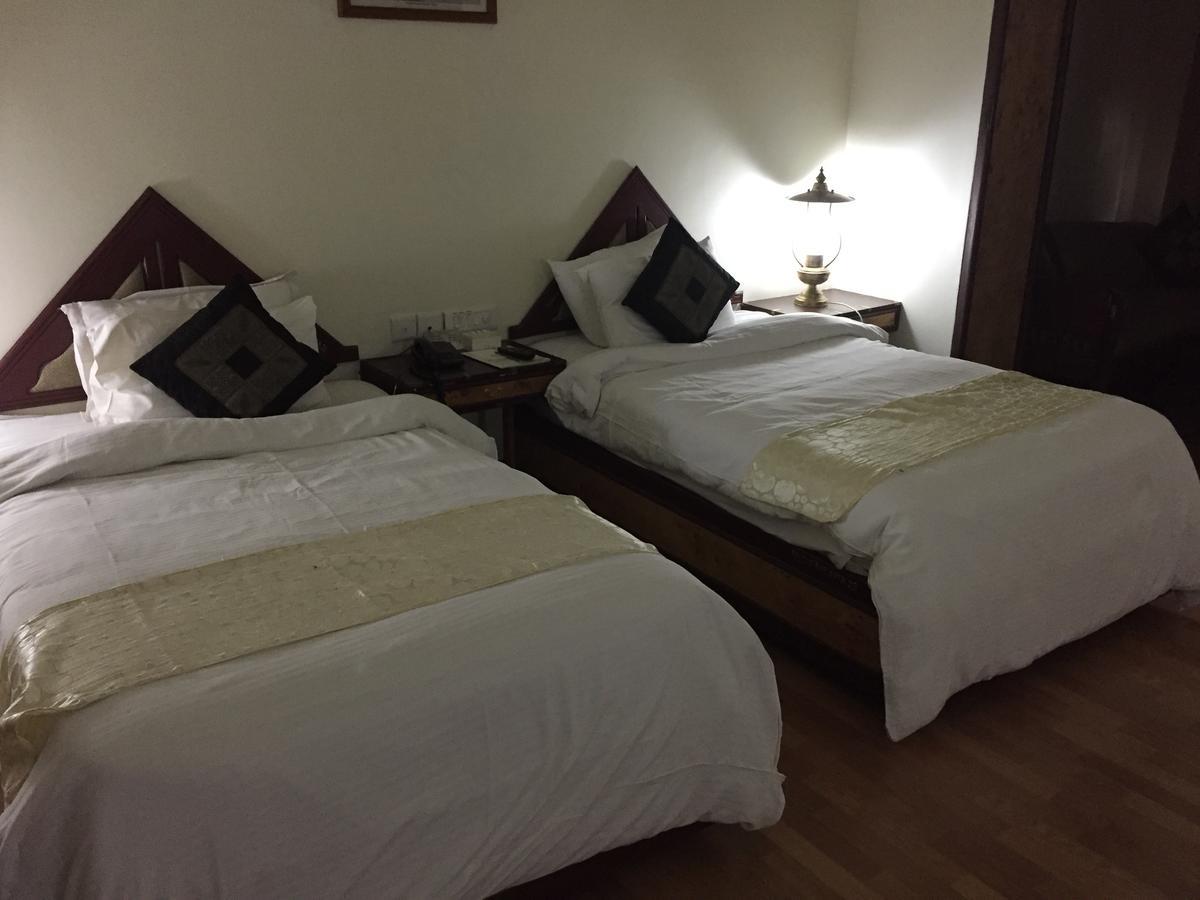 The Mascot Hotel - A Heritage Living Experience Thiruvananthapuram Exteriör bild