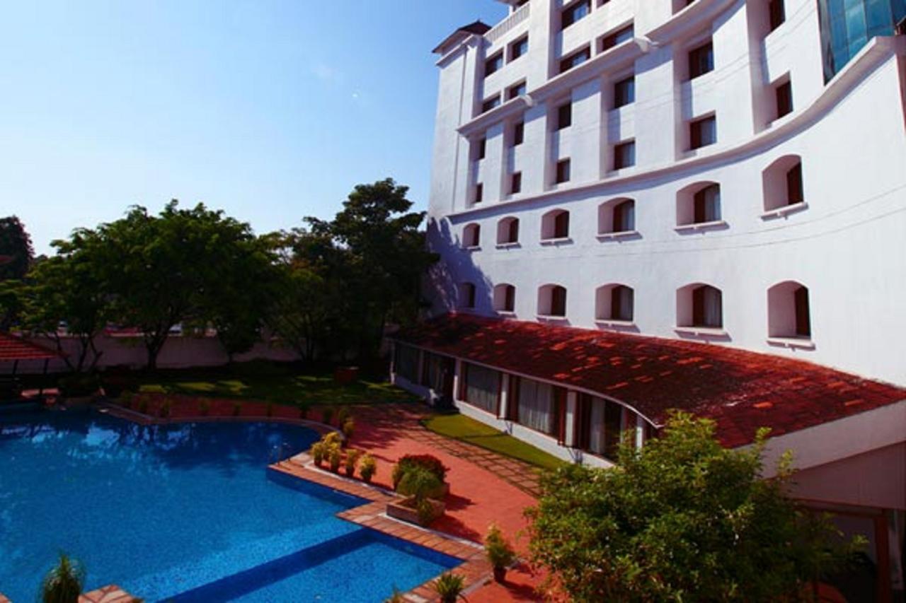The Mascot Hotel - A Heritage Living Experience Thiruvananthapuram Exteriör bild