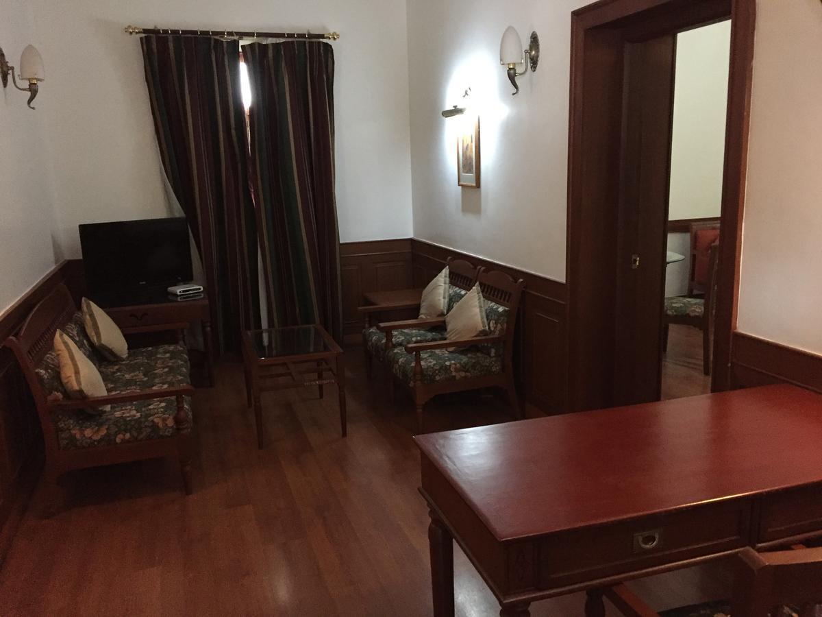 The Mascot Hotel - A Heritage Living Experience Thiruvananthapuram Exteriör bild