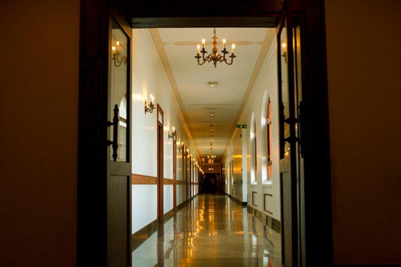 The Mascot Hotel - A Heritage Living Experience Thiruvananthapuram Exteriör bild