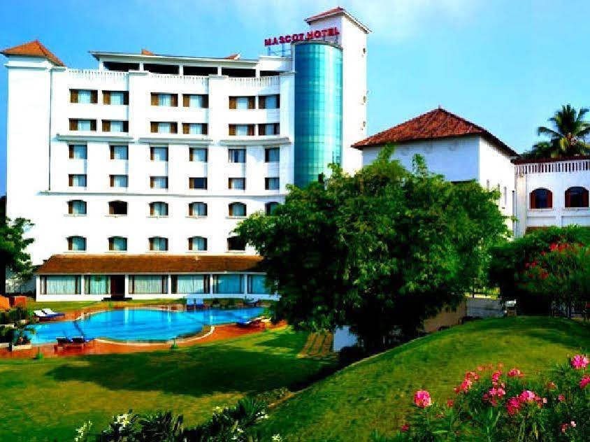 The Mascot Hotel - A Heritage Living Experience Thiruvananthapuram Exteriör bild