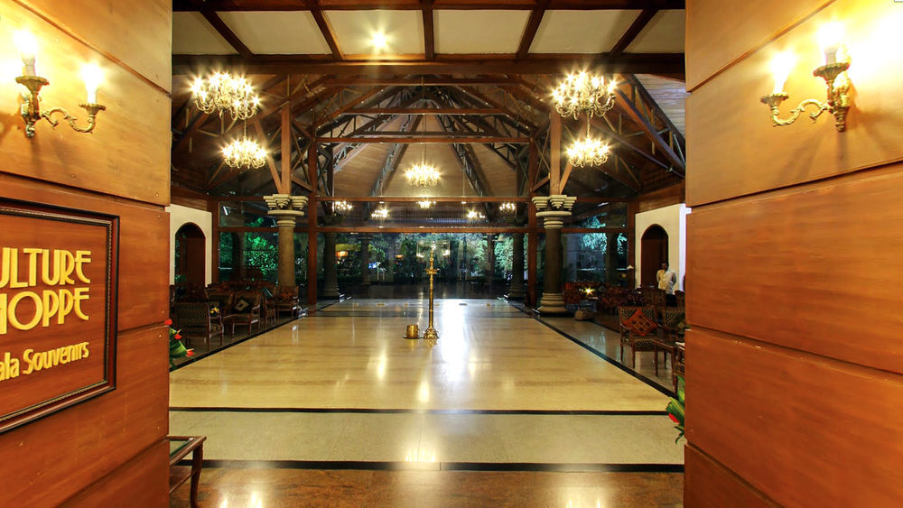 The Mascot Hotel - A Heritage Living Experience Thiruvananthapuram Exteriör bild